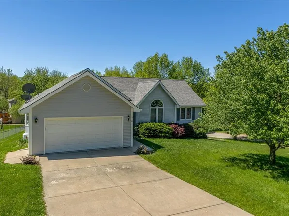 27 Timber Creek Dr, Platte City, MO 64079