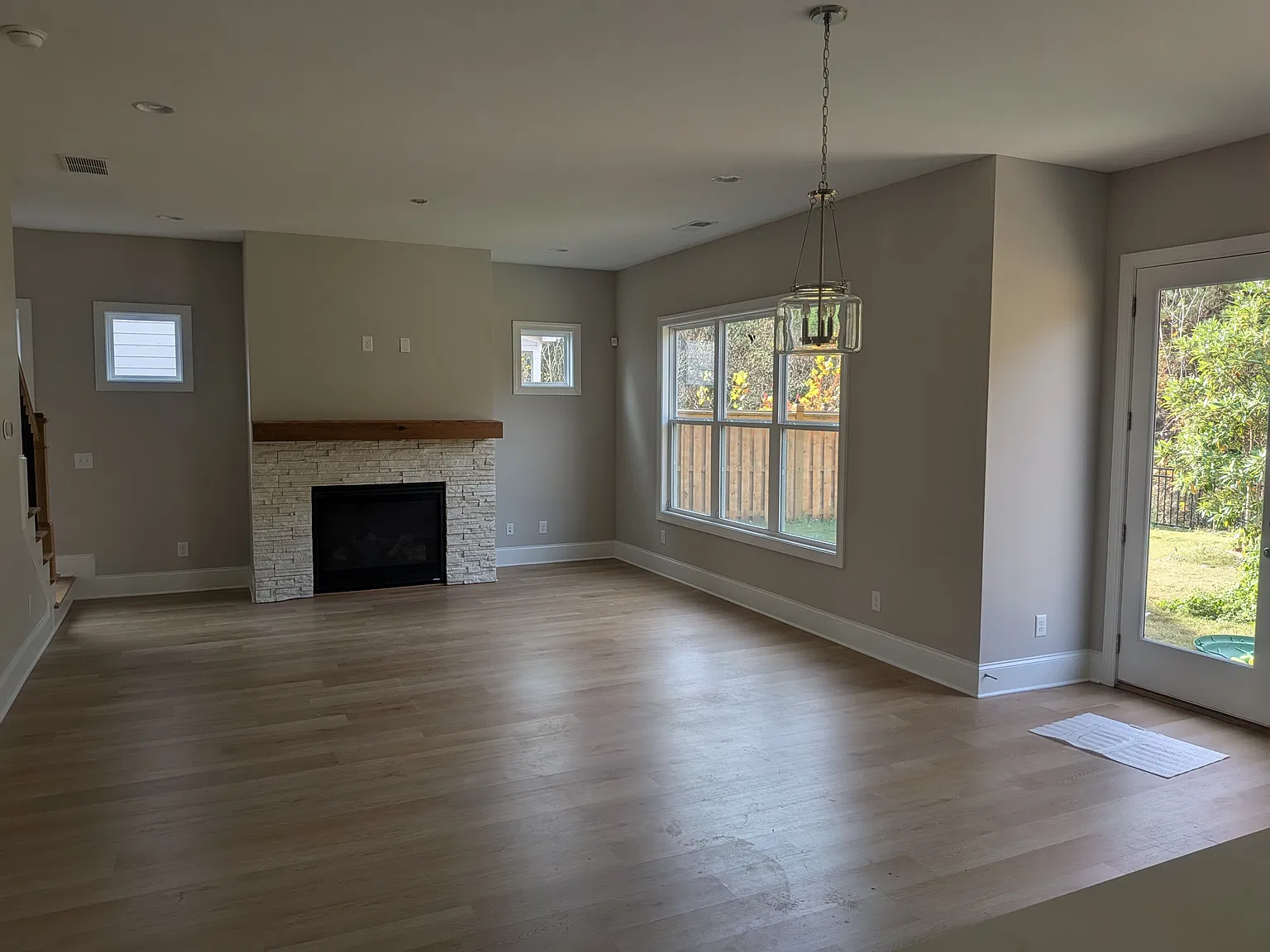 4 bed, 3.5 bath, 2907 sqft, $4,300 — Photo 3