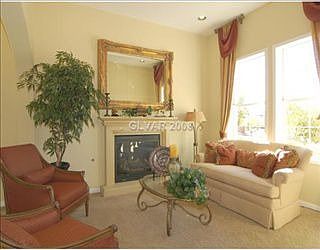 2nd image of 11558 Bradford Commons Dr