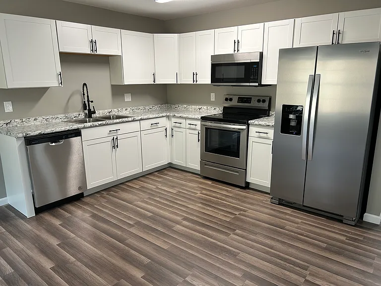 307 Keswick Dr — Photo 8