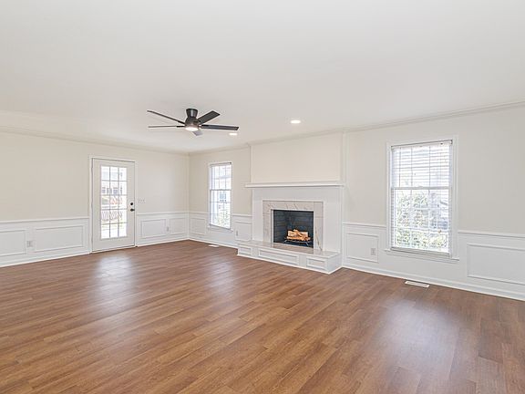 2nd image of 4103 Heather Dr.