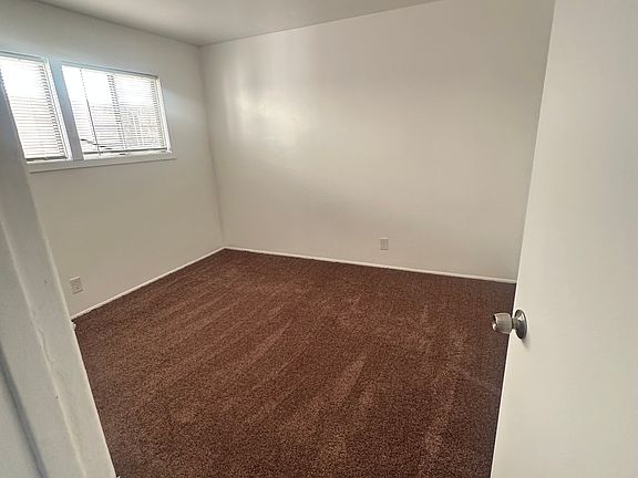 3rd image of 144 N Vecino Dr