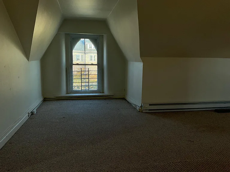 502 W State St #2 — Photo 8