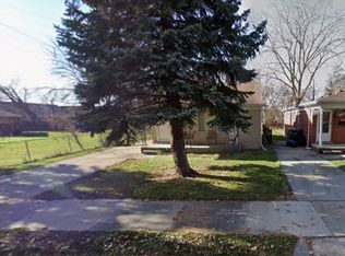 6851 Anthony St, Dearborn, MI 48126