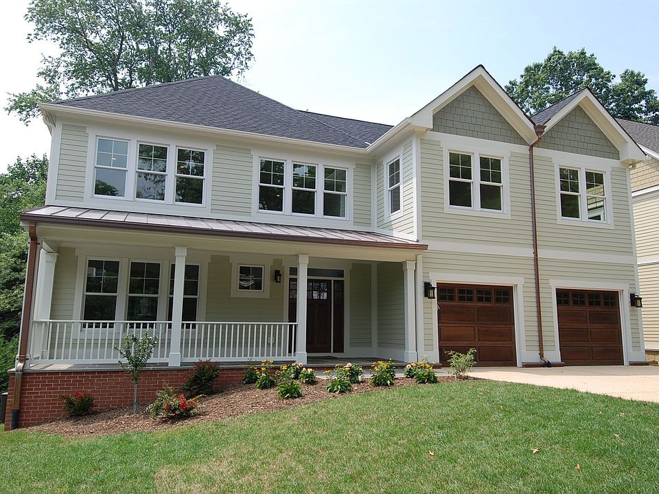 Arts & Crafts Style Colonial