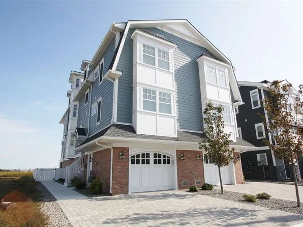 407 20th St, Avalon, NJ 08202