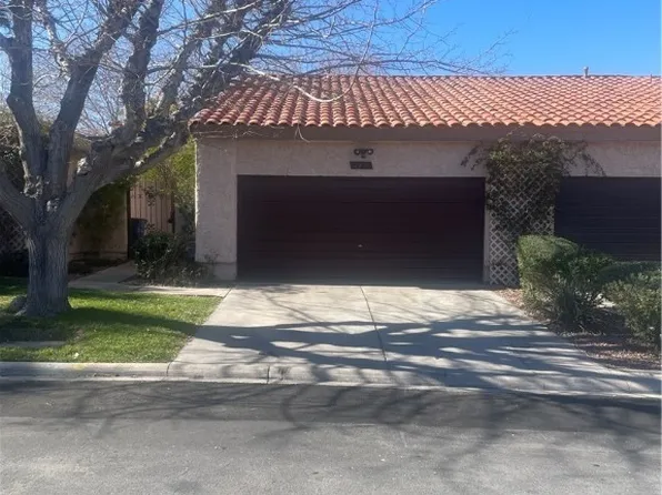 2411 Domingo St, Las Vegas, NV 89121