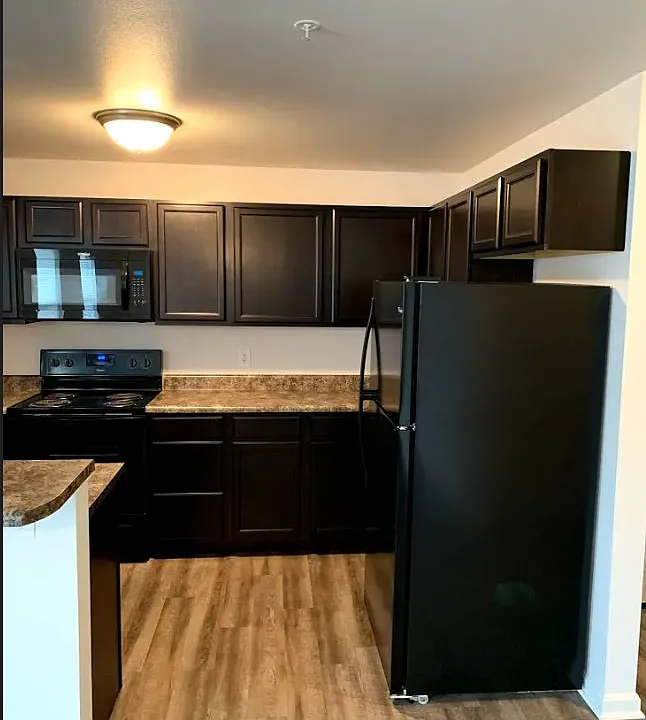 Parkside Manor Apartmens