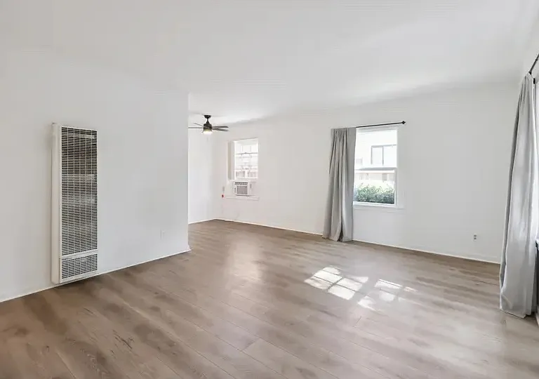 214 I St #216 — Photo 22