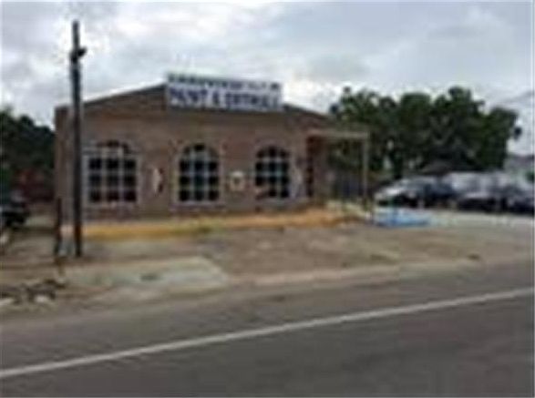 2nd image of 241 W Harrison Ave