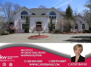 29 Great Hall Rd, Mahwah, NJ 07430