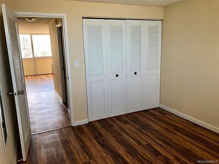 2211 Ala Wai Blvd #2811 — Photo 8