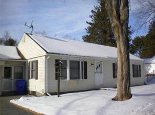 56 Wilshire Rd, Springfield, MA 01118