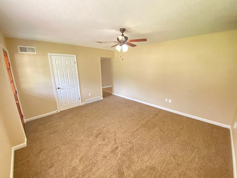 3837 Kipling Ave — Photo 3