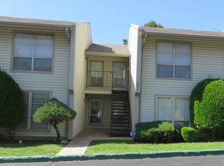 803 Cardinal Creek Blvd APT D, Norman, OK 73072