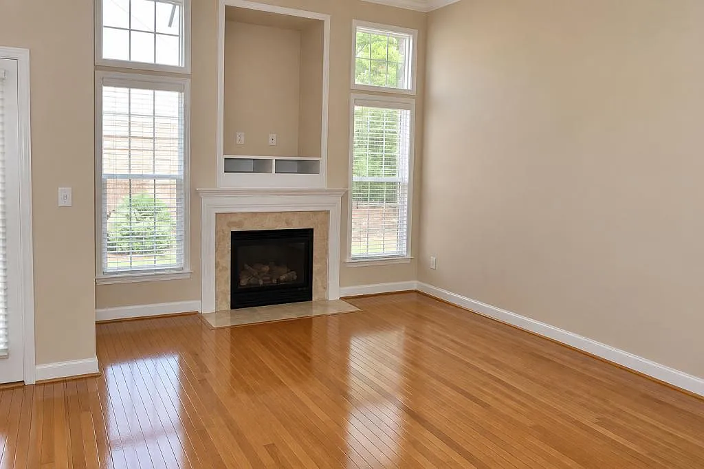 4305 Flintlock Ln — Photo 3
