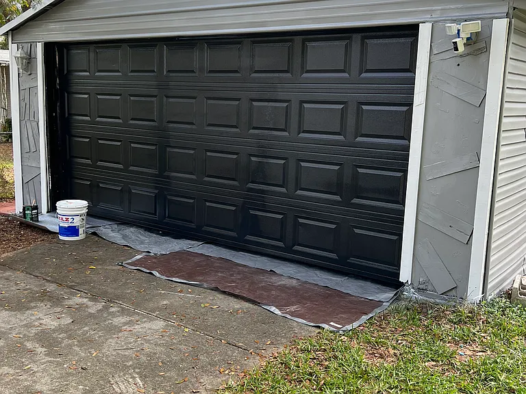 1010 Oakhill St — Photo 3