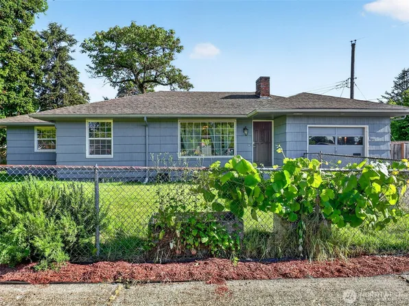 303 NW Hazel Dell Way, Vancouver, WA 98665