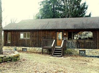 120 Locust Ln, Freedom, PA 15042