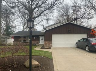 123 Herrmann Dr, Avon Lake, OH 44012