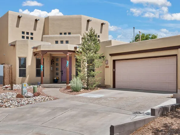 6012 Cardigan Ct NW, Albuquerque, NM 87120