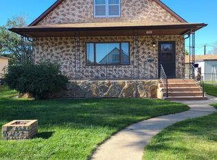 615 N Center Ave, Miles City, MT 59301