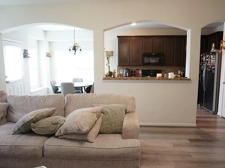 2614 Whitetip Ct — Photo 14