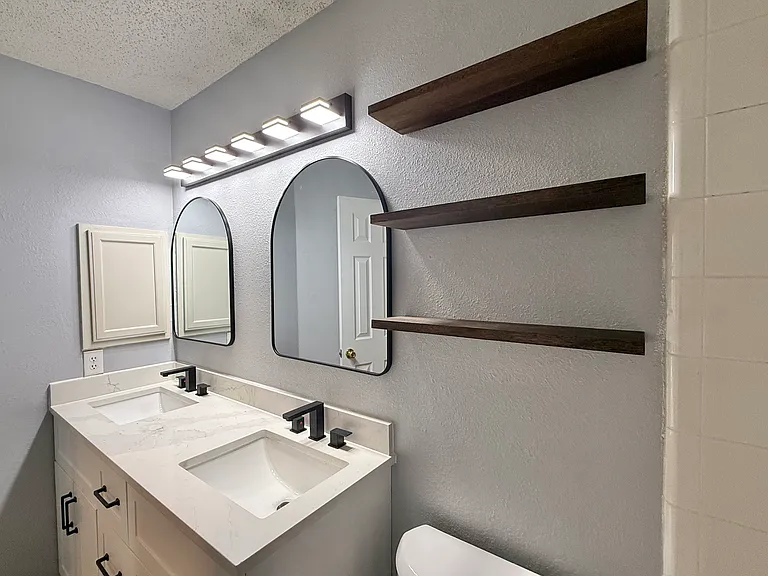 2681 Hillside Dr — Photo 9
