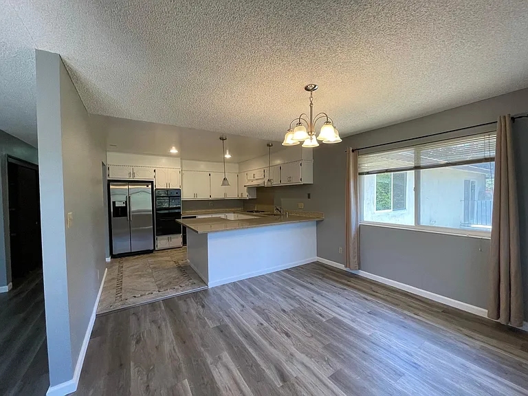 10381 Alpine Dr #A — Photo 10