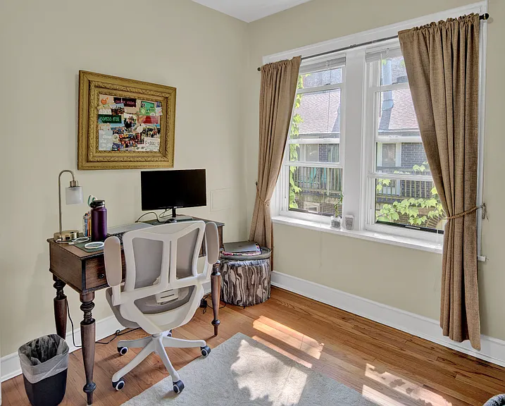 650 W Wellington Ave — Photo 20