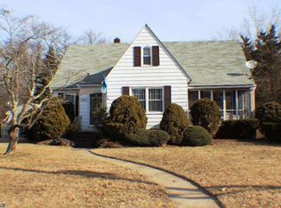 409 N 4th St, Hammonton, NJ 08037