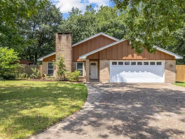 6480 Dakota St, Beaumont, TX 77708