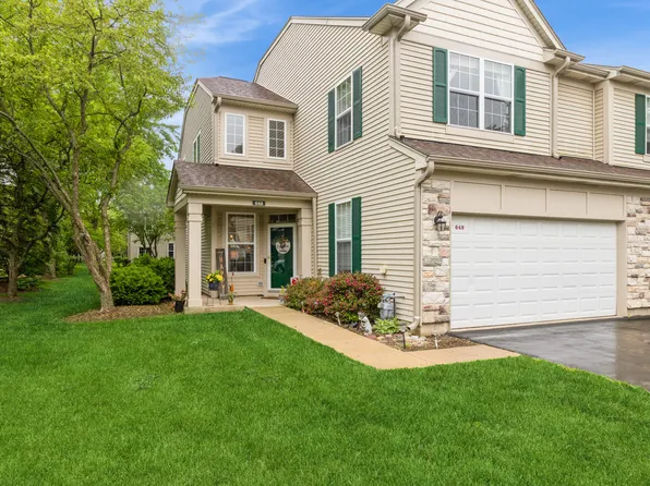 649 Shakespeare Dr, Grayslake, IL 60030