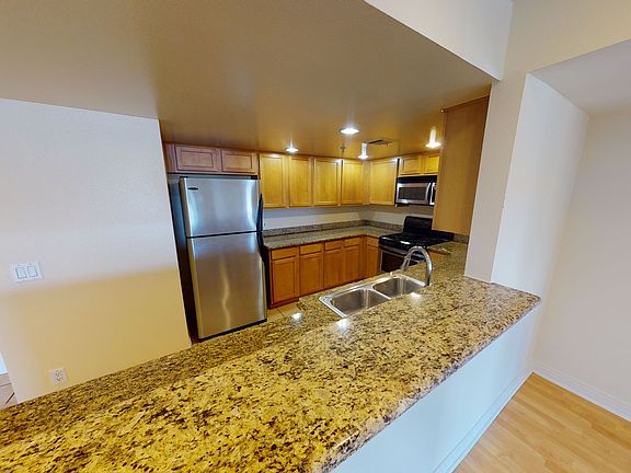 5th image of 4236 Arch Dr APT 302
