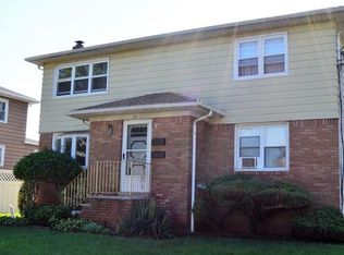 22 Sheppard Ter, East Rutherford, NJ 07073