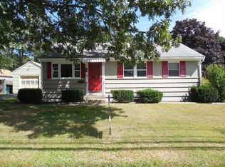 1701 Trapelo Rd #1, Waltham, MA 02451