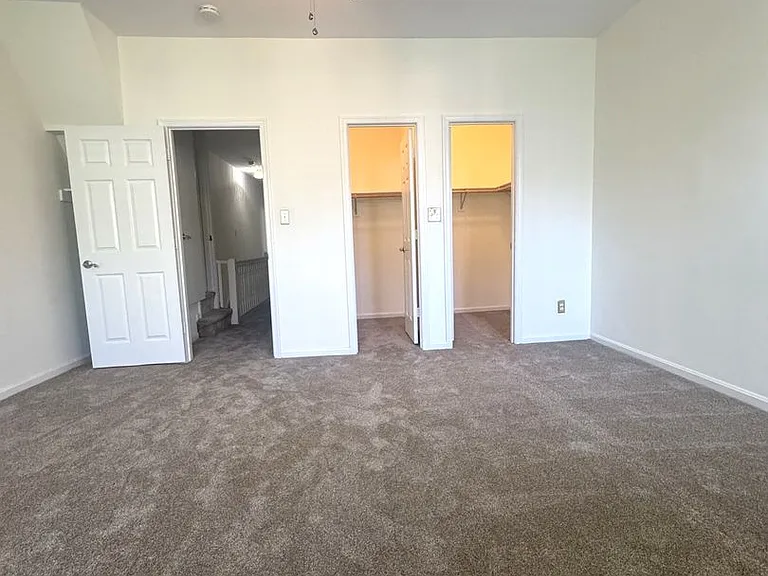 932 Westminster St NW — Photo 19