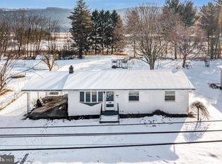 1011 E Main St, Hegins, PA 17938