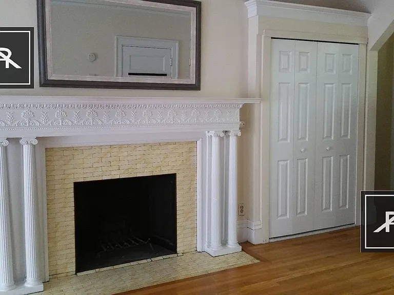 849 Beacon St #6 — Photo 12