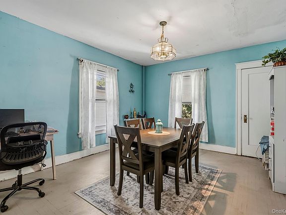 4th image of 191 Wickham Avenue