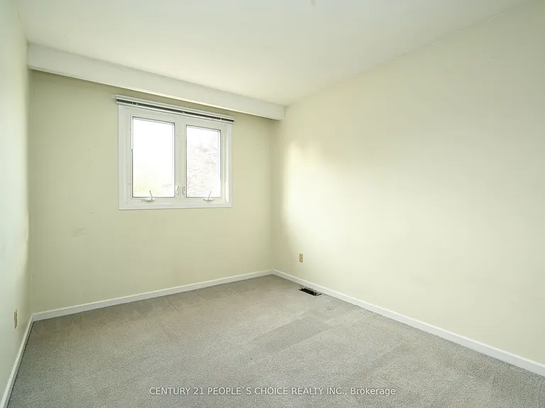 2132 Hixon St — Photo 14