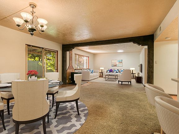 4th image of 10416 Malaguena Ln NE