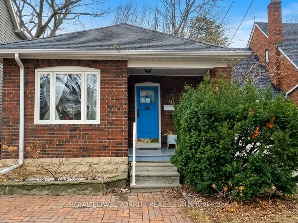 51 36th St, Toronto, ON M8W 3L1