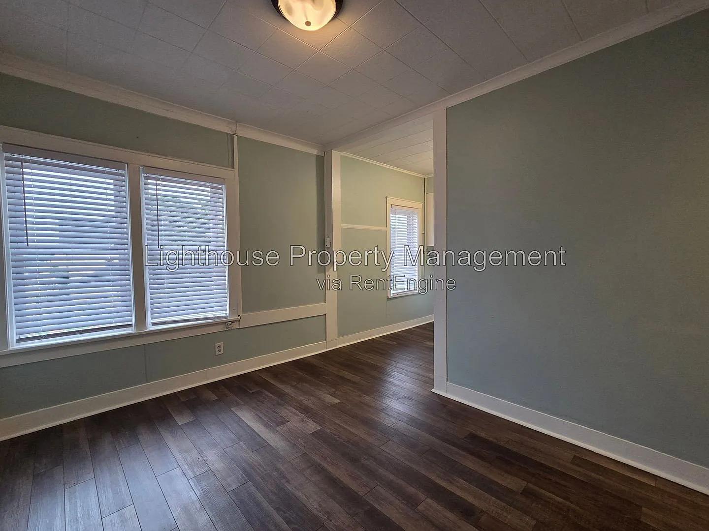 2 bed, 1.0 bath, $1,500 — Photo 2