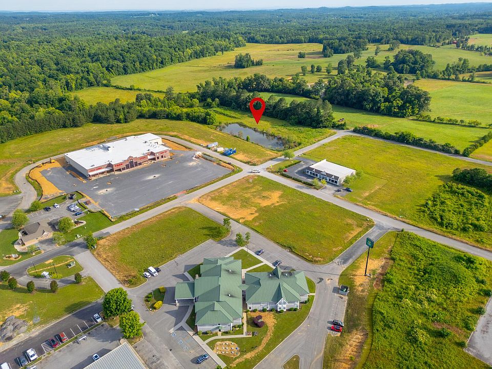 1st image of 141 White Water Dr