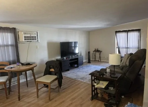 1202 Avenue F #1 — Photo 1
