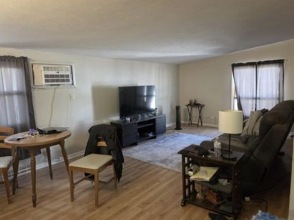 1202 Avenue F #1