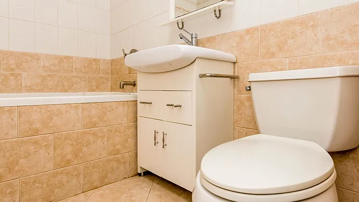 Rented by Nooklyn NYC LLC | media 23