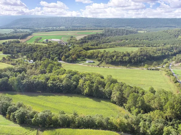 1 0 Black Hollow Rd #C, Three Springs, PA 17264