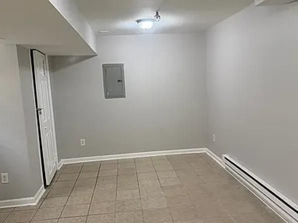 3 326 1/2 Laurel Ave, Lakewood, NJ 08701